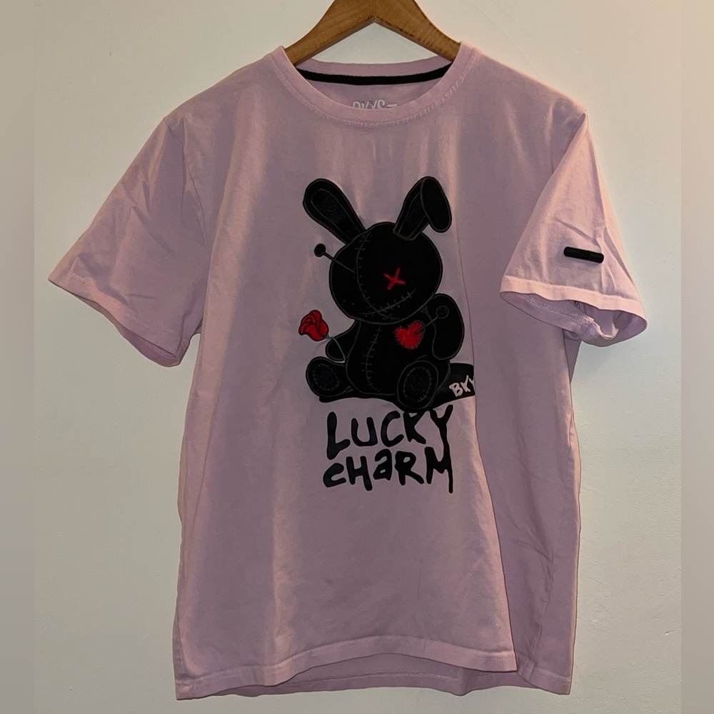 Lucky Charm Men's T-Shirt - Light Pink